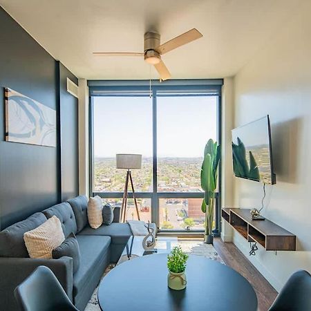 Apartamento Detailed 2Bd, Highrise Dt, Pool, Gym, Parking, Sleeps 8 Phoenix Exterior foto