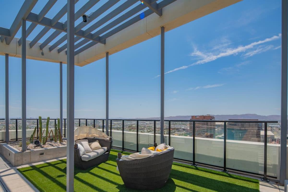 Apartamento Detailed 2Bd, Highrise Dt, Pool, Gym, Parking, Sleeps 8 Phoenix Exterior foto