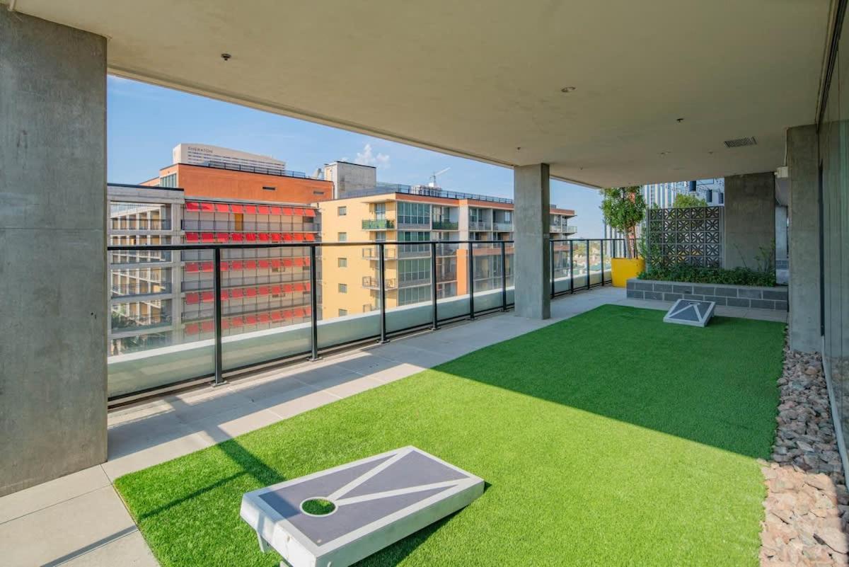 Apartamento Detailed 2Bd, Highrise Dt, Pool, Gym, Parking, Sleeps 8 Phoenix Exterior foto