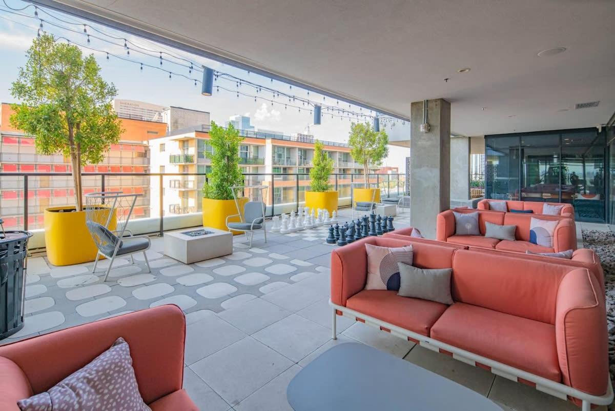 Apartamento Detailed 2Bd, Highrise Dt, Pool, Gym, Parking, Sleeps 8 Phoenix Exterior foto