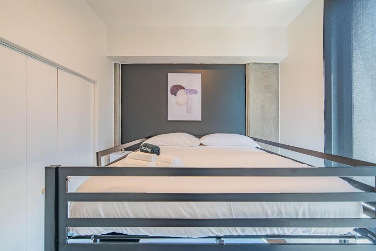 Apartamento Detailed 2Bd, Highrise Dt, Pool, Gym, Parking, Sleeps 8 Phoenix Exterior foto