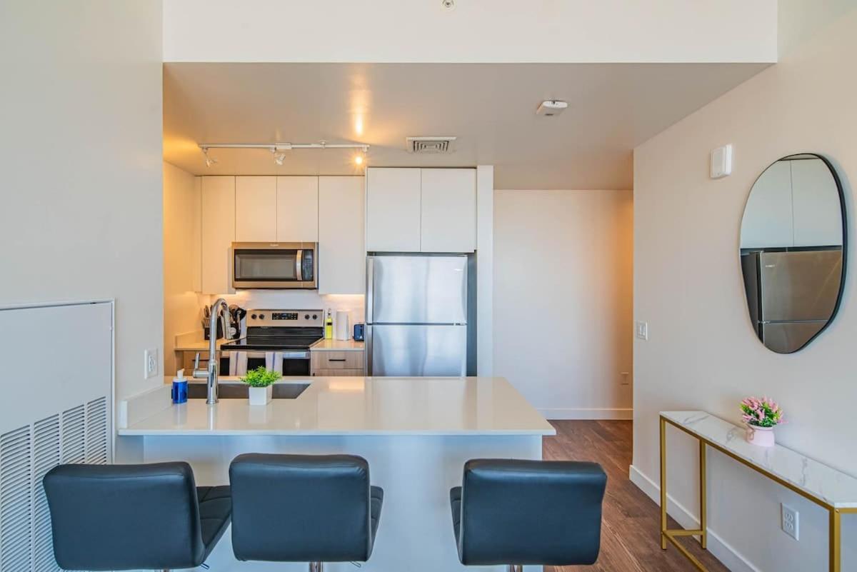 Apartamento Detailed 2Bd, Highrise Dt, Pool, Gym, Parking, Sleeps 8 Phoenix Exterior foto